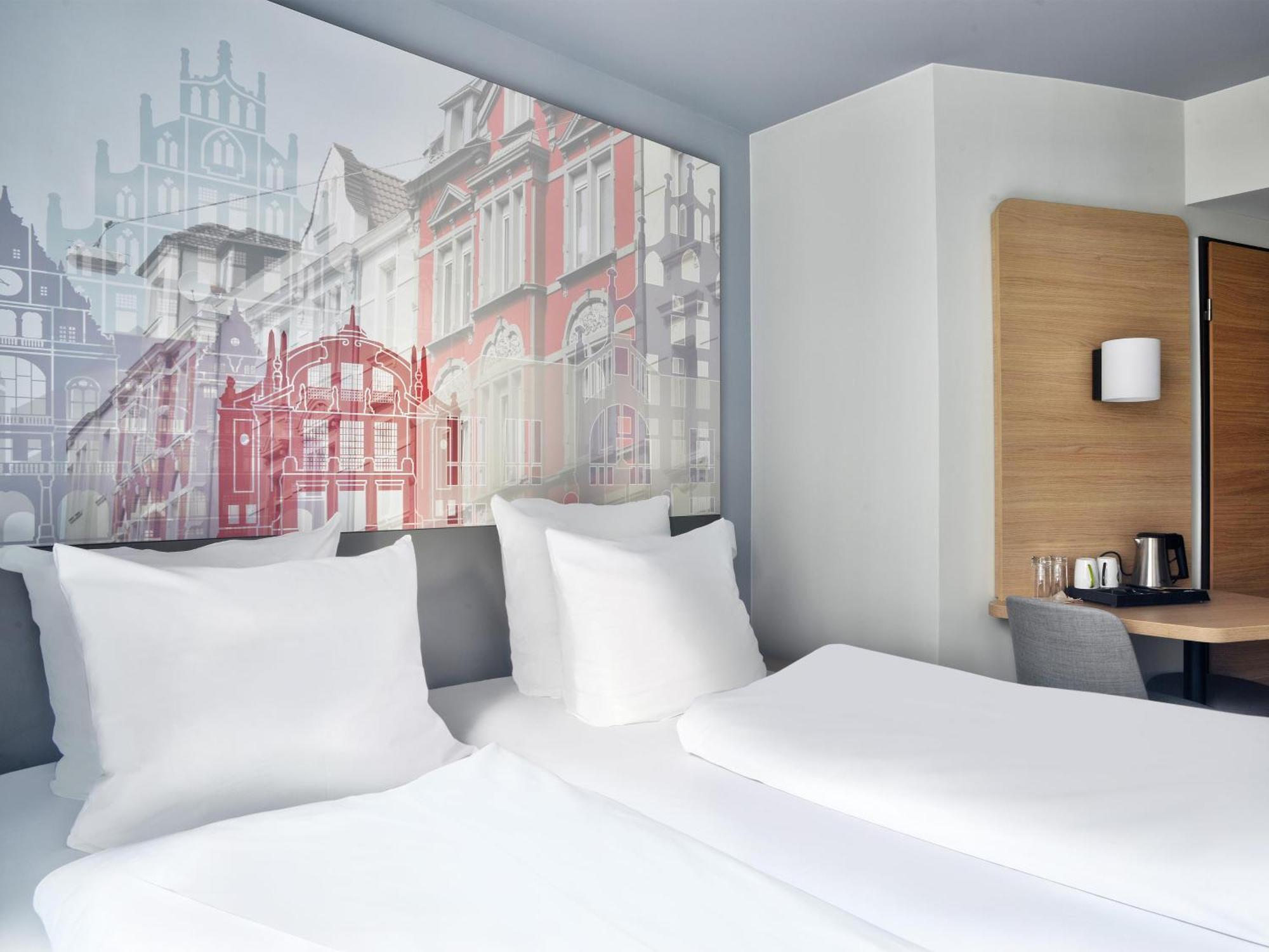 B&B Hotel Bielefeld-City Экстерьер фото